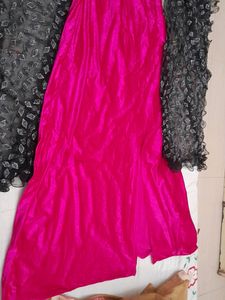 gown