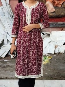 Maroon Floral Print Kurta