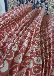 Patterned Off-Shoulder Pleated Dress