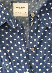 Vero Moda shirt in excellent condition