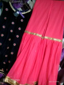 pure Velvet suit with Sharara💙💗