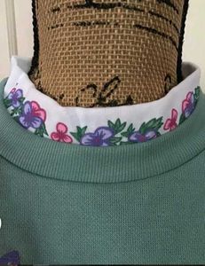 Stylish Green Pullover