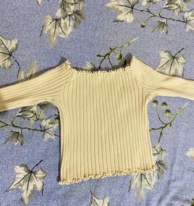 Stretchable Women Offshoulder Tops Size:S