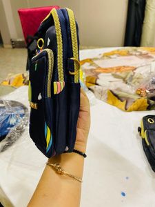 Mobile Pouch