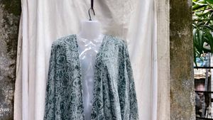 253010. Boho Print Cardigan