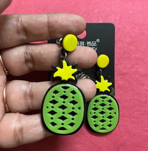 Beautiful Korean Earrings (brand new)