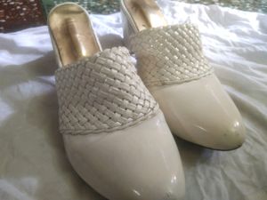 White Heel Women