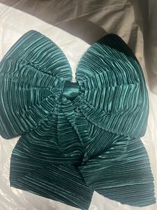 Emerald Green Bow Hair Clip