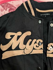 Mystery Graphic Jacket