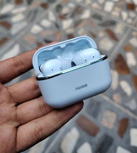Noise Buds VS102 Elite Brand New Seal Packed