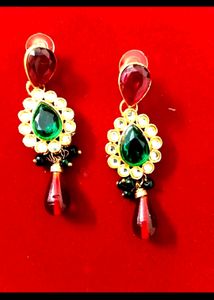 Kundan Studded Necklace Set