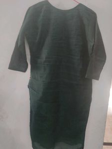 Green Embroidered Kurta