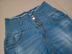 Distressed/Tone Sky Blue Jeans