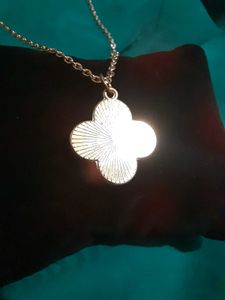 Pink Clover Neck-piece