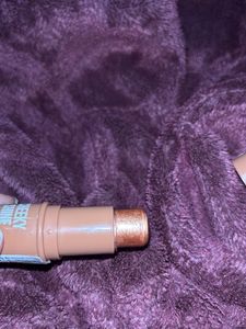 Zudio Cheeky Shine Highlighter