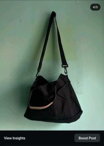 Black tote bag