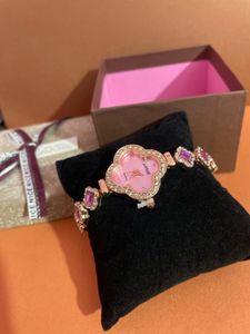 Elegant Clover Watch