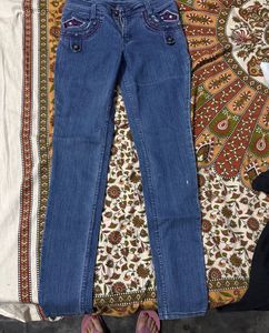 Mid Waist 👖 Jeans