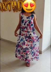 Stunning Pre-Loved Dress-Elegant N Affordable