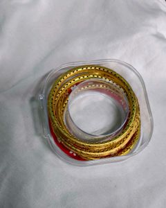 Set of 4 Gold Bangles