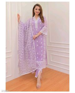 New Pakistani Suits Set With Beautiful Embroidery
