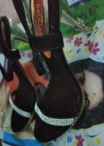 Black Sandles