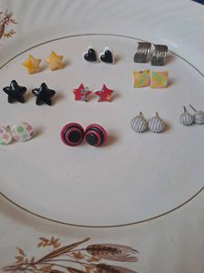 Cute Stud Earrings 🫰🏻🩷