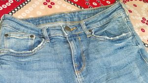 Low Waist 90s Style Vintage Jeans