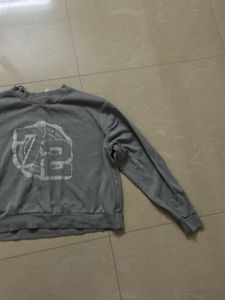 h&amp;m grey sweatshirt size L