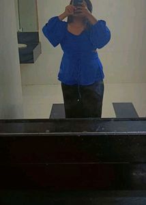 Sassafras Woman back note stylish top