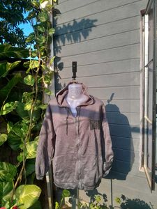 Stylish Grey Zip-Up Hoodie