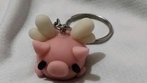 Cute Pink winged pig keychain