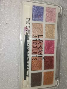 Lakme Absolute Eyeshadow Palette