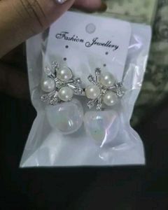 Regal Art Pearl Earrings