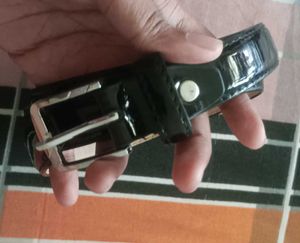 Glossy Black Belt