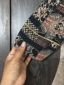 Black Kurti