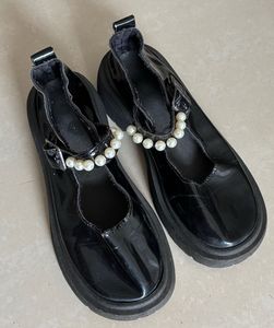Pearls Mary Jane