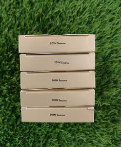 Myglamm Super Serum Compact