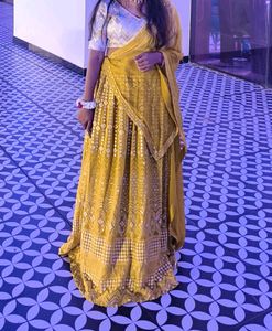 🔥Golden mustard Lehnga🥻