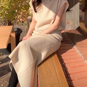 Dhamaka Sale Never Worn ✨Korean Knit Skirt
