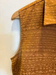 Beautiful Sleeveless Button-Up Shirt