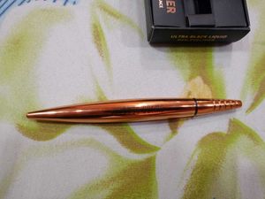 Swiss Beauty Ultra Black Liquid Pen Eyeliner