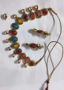 Necklace Earrings Set