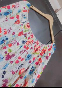 Multi Floral Print Top For Girl Or Women 56 Bust