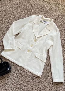 Price Drop 🥳💕 White Blazer Set 🤍