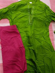 Mehndi green Kurti + Pink Leggings