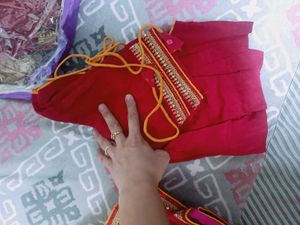 Elegant Pink Bandhani Saree