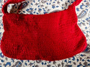 RED CROCHET BAG
