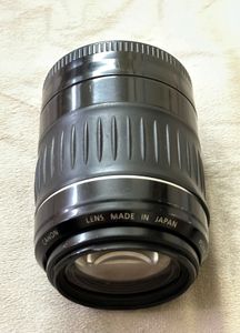 Canon EF 55-200mm f/4.5-5.6 II USM Camera lens
