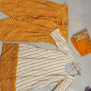Yellow Leheriya Print Kurti Set💛